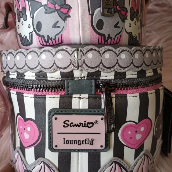 My Melody & Kuromi Loungefly Cake Crossbody - Picture 5 of 5